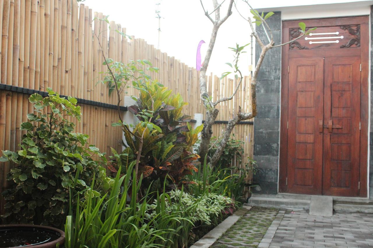 The Wayang Homestay Yogyakarta Luaran gambar