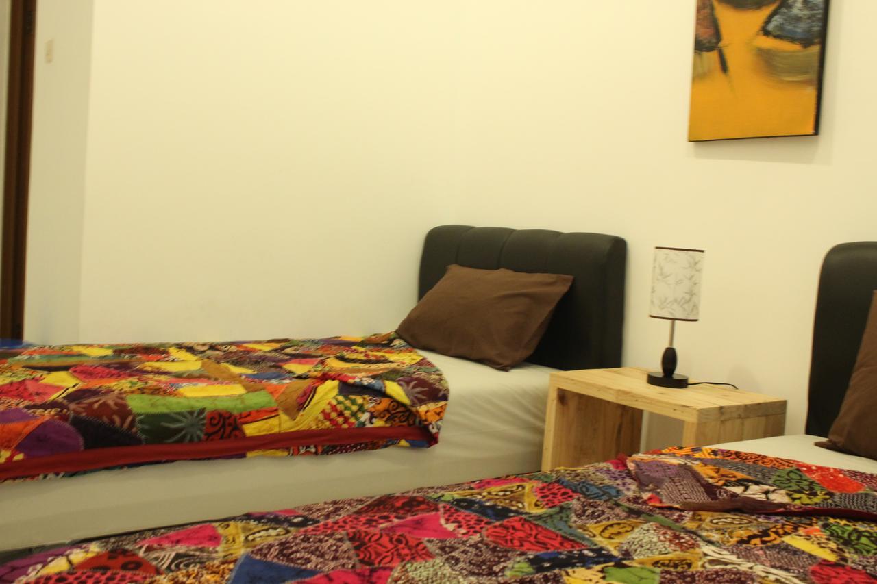 The Wayang Homestay Yogyakarta Luaran gambar